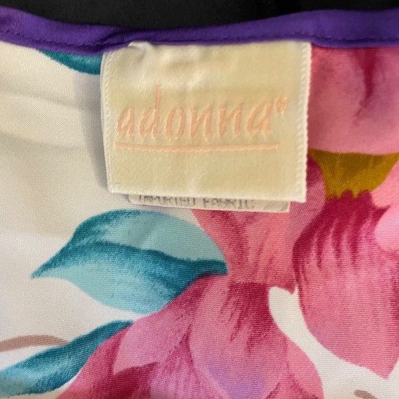 Vintage Addonna Purple Pink Floral Print Slip Rounded Neck Sits High On Thigh - Picture 5 of 8